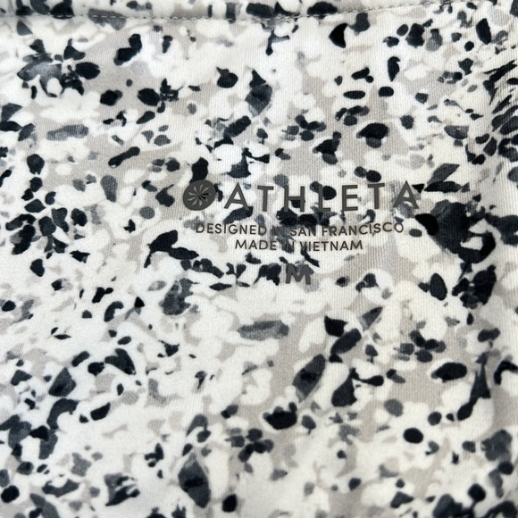 Athleta leggings size medium - Picture 5 of 7